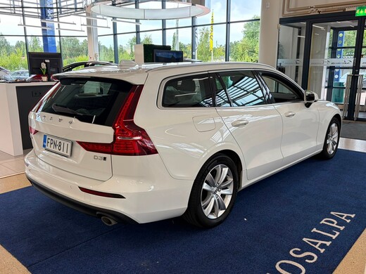 Volvo V60 vaihtoauto