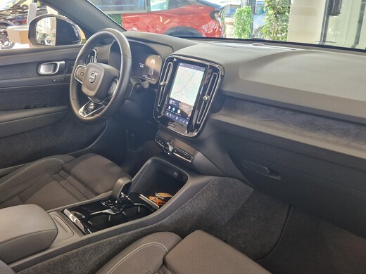 Volvo C40 vaihtoauto