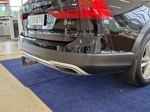 Volvo V90 Cross Country vaihtoauto