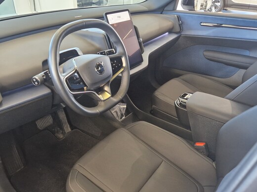 Volvo EX30 vaihtoauto