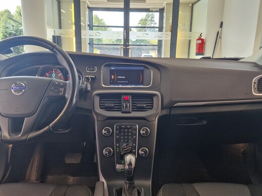 Volvo V40 vaihtoauto
