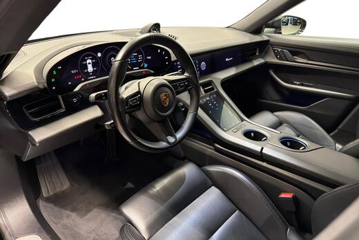 Porsche Taycan vaihtoauto