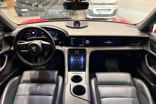 Porsche Taycan vaihtoauto