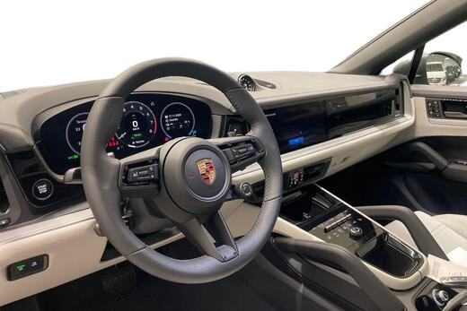 Porsche Cayenne vaihtoauto