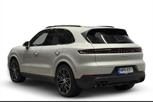 Porsche Cayenne vaihtoauto