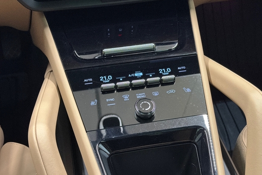 Porsche Cayenne vaihtoauto