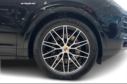 Porsche Cayenne vaihtoauto