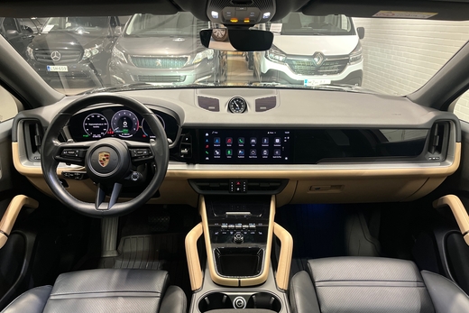 Porsche Cayenne vaihtoauto