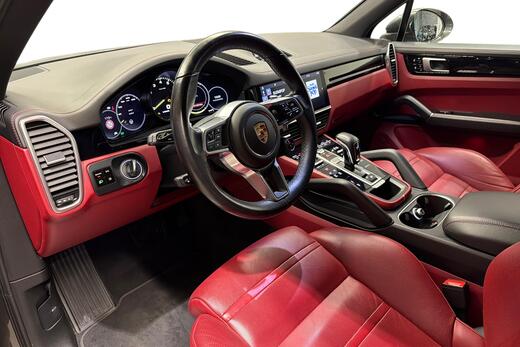 Porsche Cayenne vaihtoauto