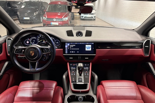 Porsche Cayenne vaihtoauto