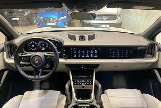 Porsche Cayenne vaihtoauto