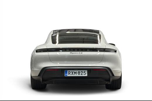 Porsche Taycan vaihtoauto
