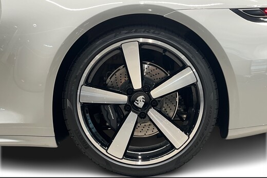 Porsche 911 vaihtoauto