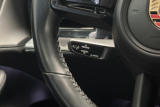 Porsche Taycan vaihtoauto