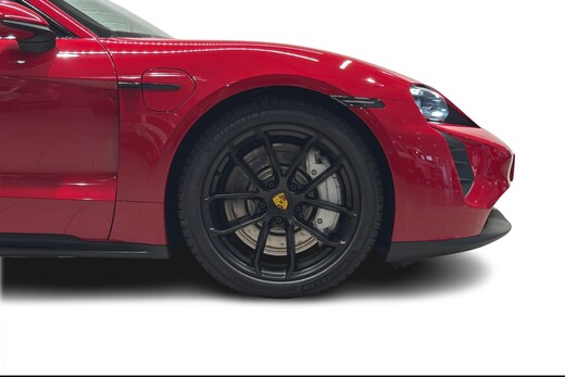 Porsche Taycan vaihtoauto