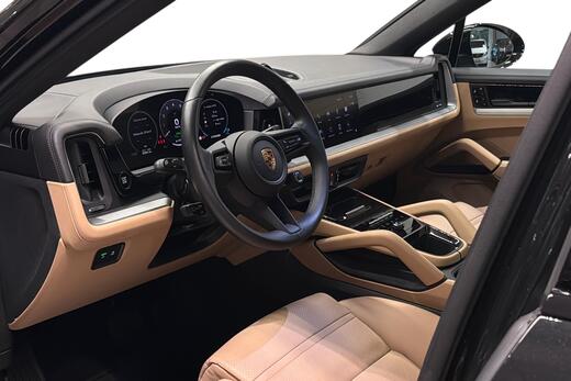 Porsche Cayenne vaihtoauto