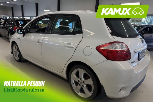 Toyota Auris vaihtoauto