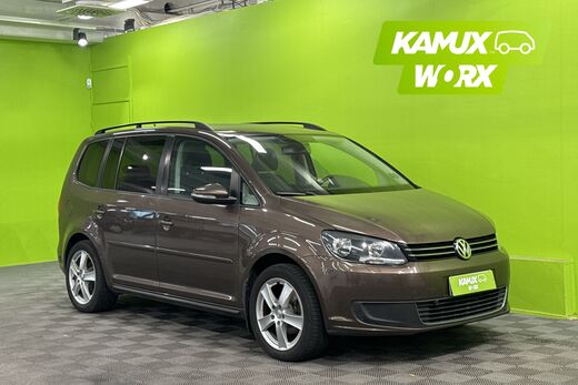 Volkswagen Touran vaihtoauto