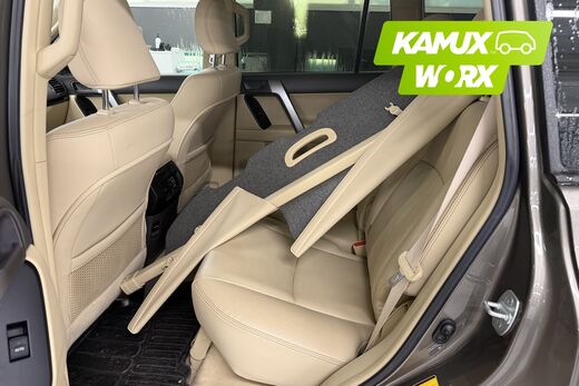 Toyota Land Cruiser vaihtoauto