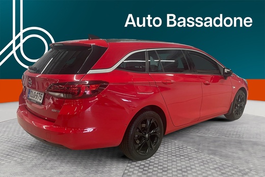 Opel Astra vaihtoauto