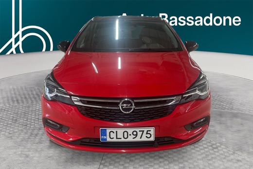 Opel Astra vaihtoauto