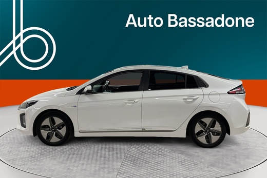Hyundai IONIQ hybrid vaihtoauto