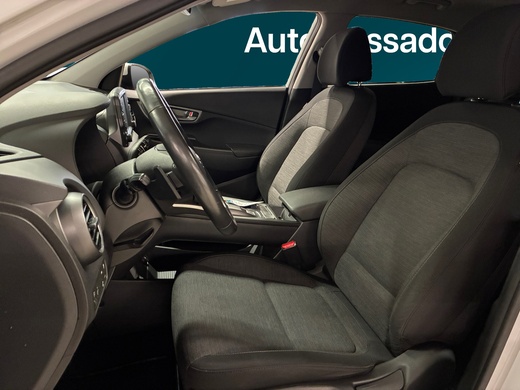 Hyundai Kona vaihtoauto