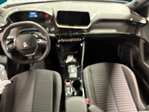Peugeot e-2008 vaihtoauto