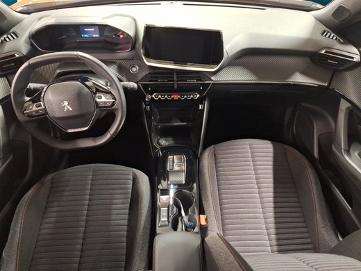 Peugeot e-2008 vaihtoauto