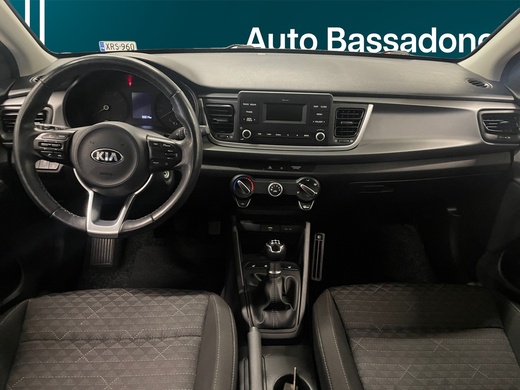 Kia Rio vaihtoauto