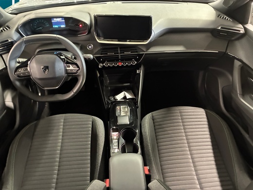 Peugeot e-2008 vaihtoauto