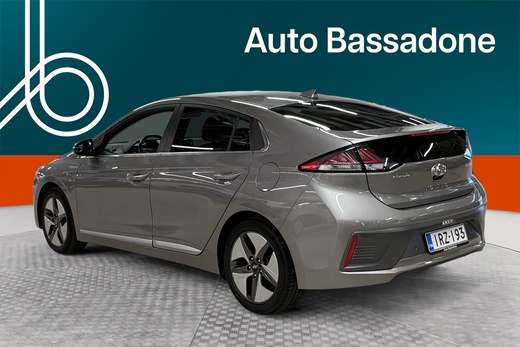 Hyundai IONIQ hybrid vaihtoauto