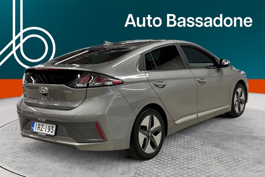 Hyundai IONIQ hybrid vaihtoauto