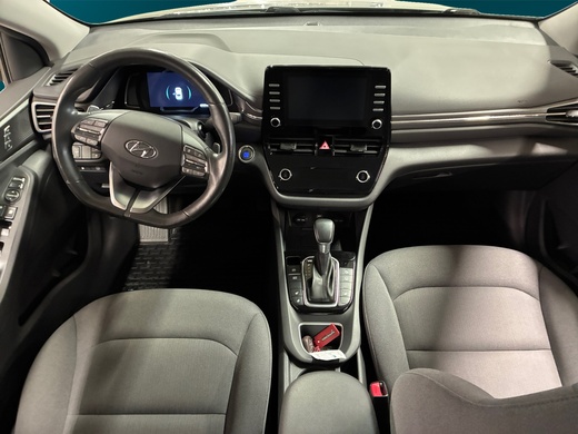Hyundai IONIQ hybrid vaihtoauto