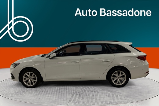 SEAT Leon Sportstourer vaihtoauto