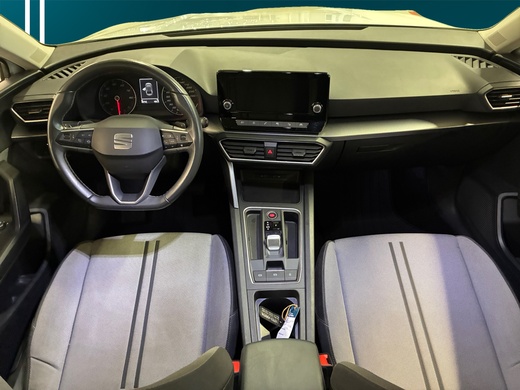 SEAT Leon Sportstourer vaihtoauto