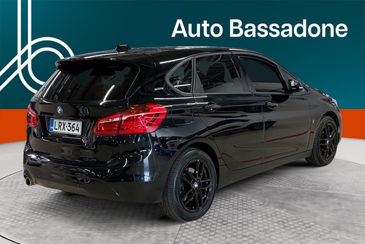 BMW 225 vaihtoauto