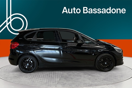 BMW 225 vaihtoauto