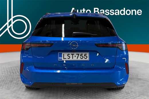 Opel Astra vaihtoauto