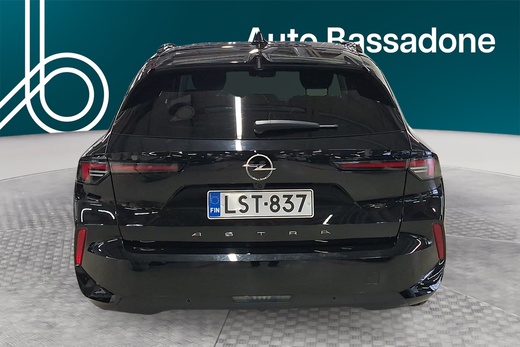 Opel Astra vaihtoauto