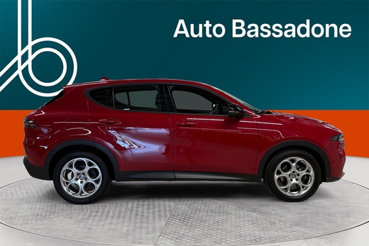 Alfa Romeo Tonale vaihtoauto