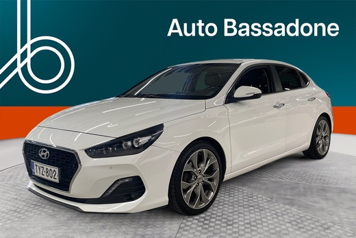 Hyundai i30 Fastback vaihtoauto