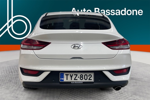 Hyundai i30 Fastback vaihtoauto