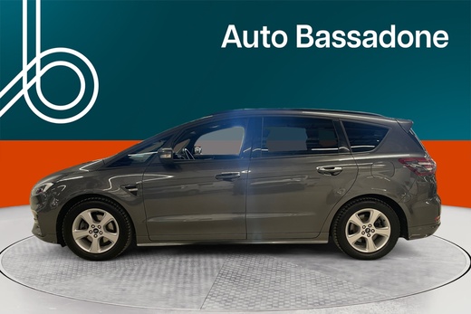 Ford S-MAX vaihtoauto
