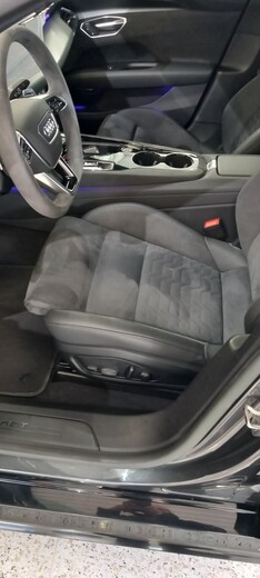 Audi e-tron GT vaihtoauto