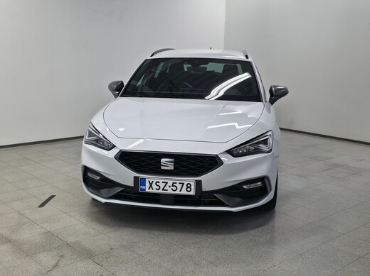 SEAT Leon Sportstourer vaihtoauto