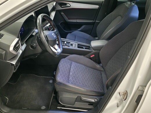 SEAT Leon Sportstourer vaihtoauto