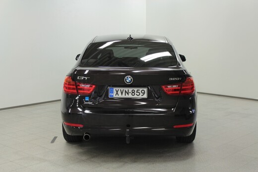 BMW 320 vaihtoauto