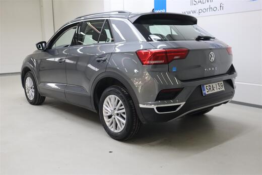 Volkswagen T-Roc vaihtoauto