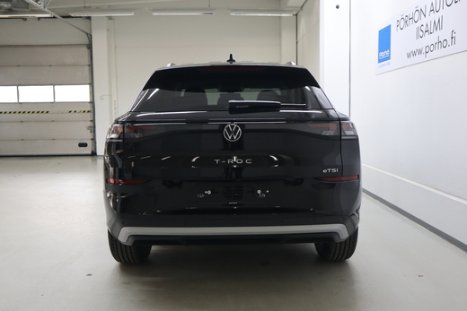Volkswagen T-Roc vaihtoauto